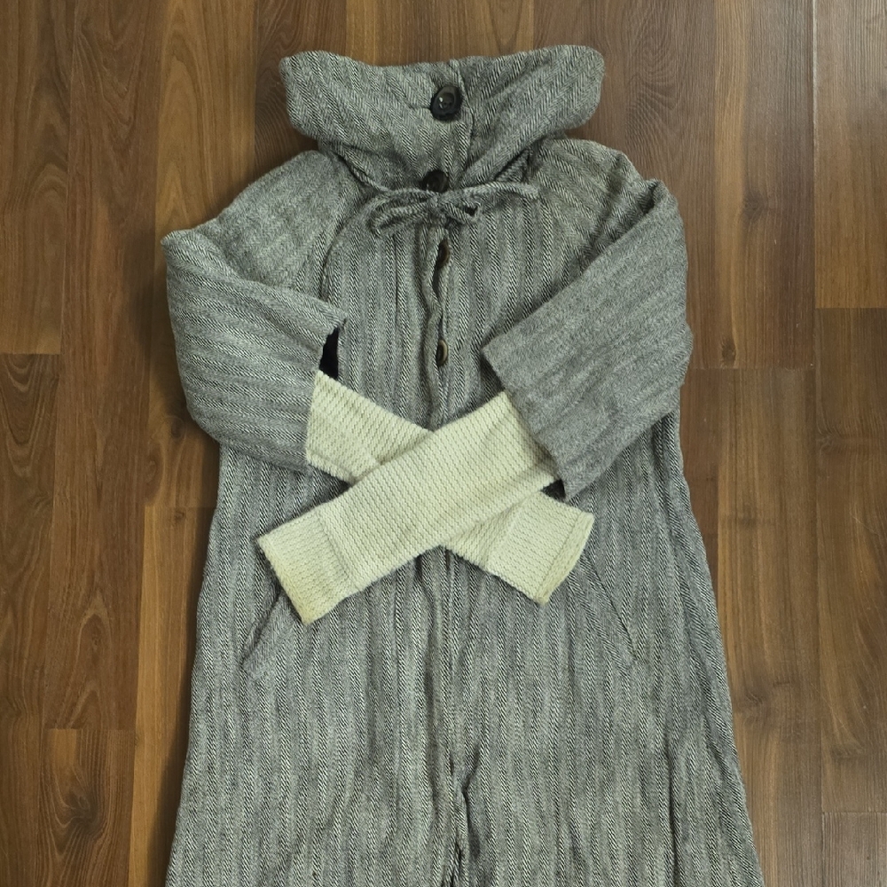 Gray Knit Women's Coat herringbone funnel coat with 3/4 sleeve and wrist warmer
